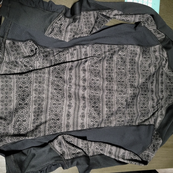 EUC Calia by Carrie Underwood warm up jacket - Picture 3 of 3